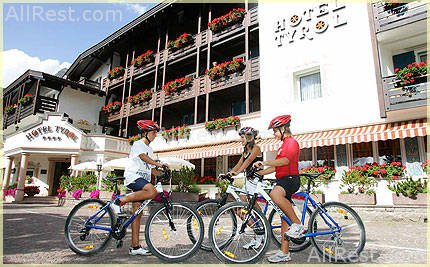 Hotel Tyrol 58